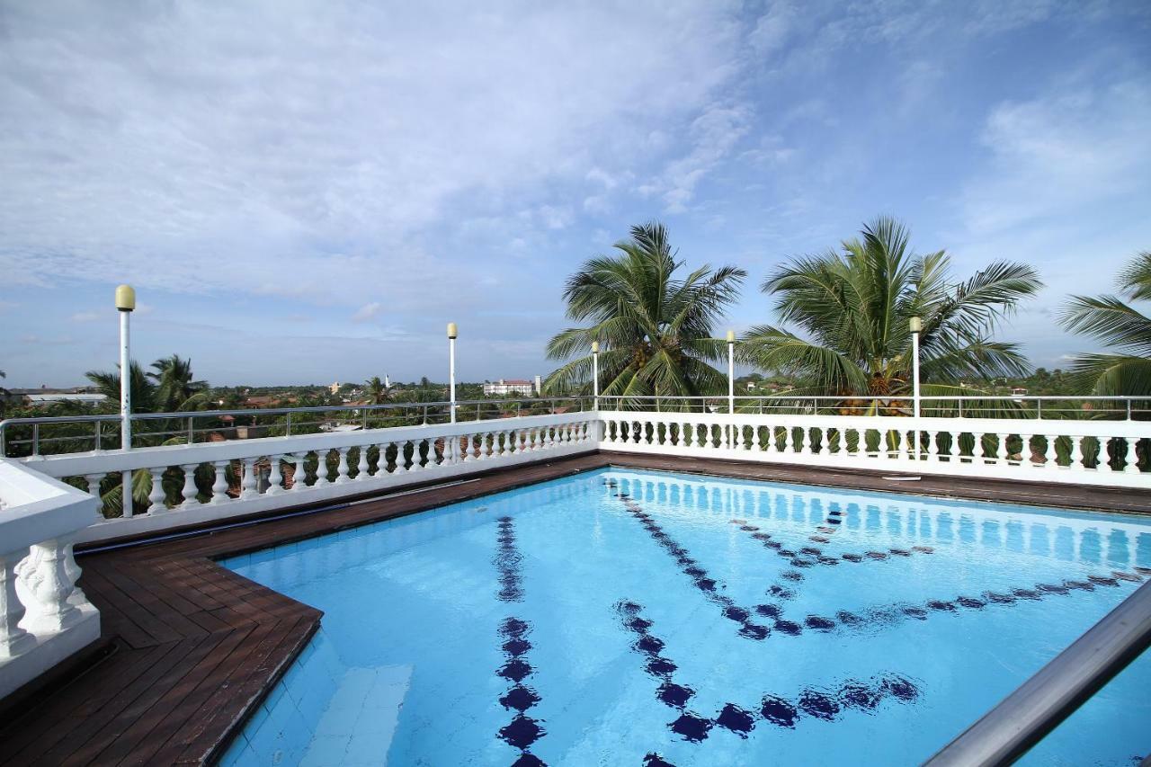 Hotel Royal Castle Negombo Zewnętrze zdjęcie